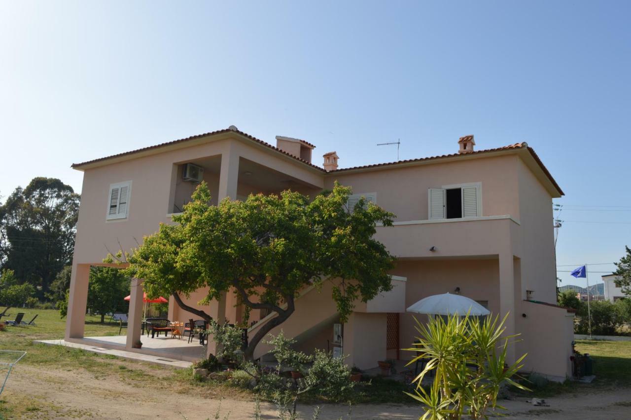 Sardegna Mer Et Soleil Beatiful Holiday Olbia Ольбия Экстерьер фото